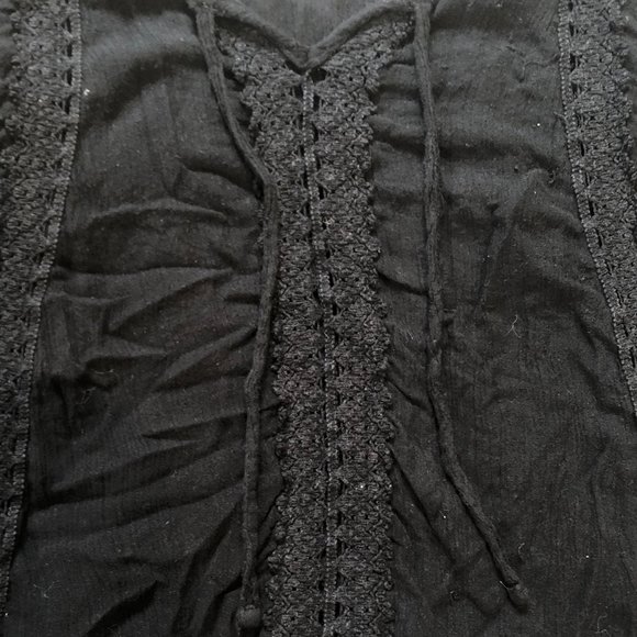 Hollister Cold Shoulder Top - Picture 5 of 7